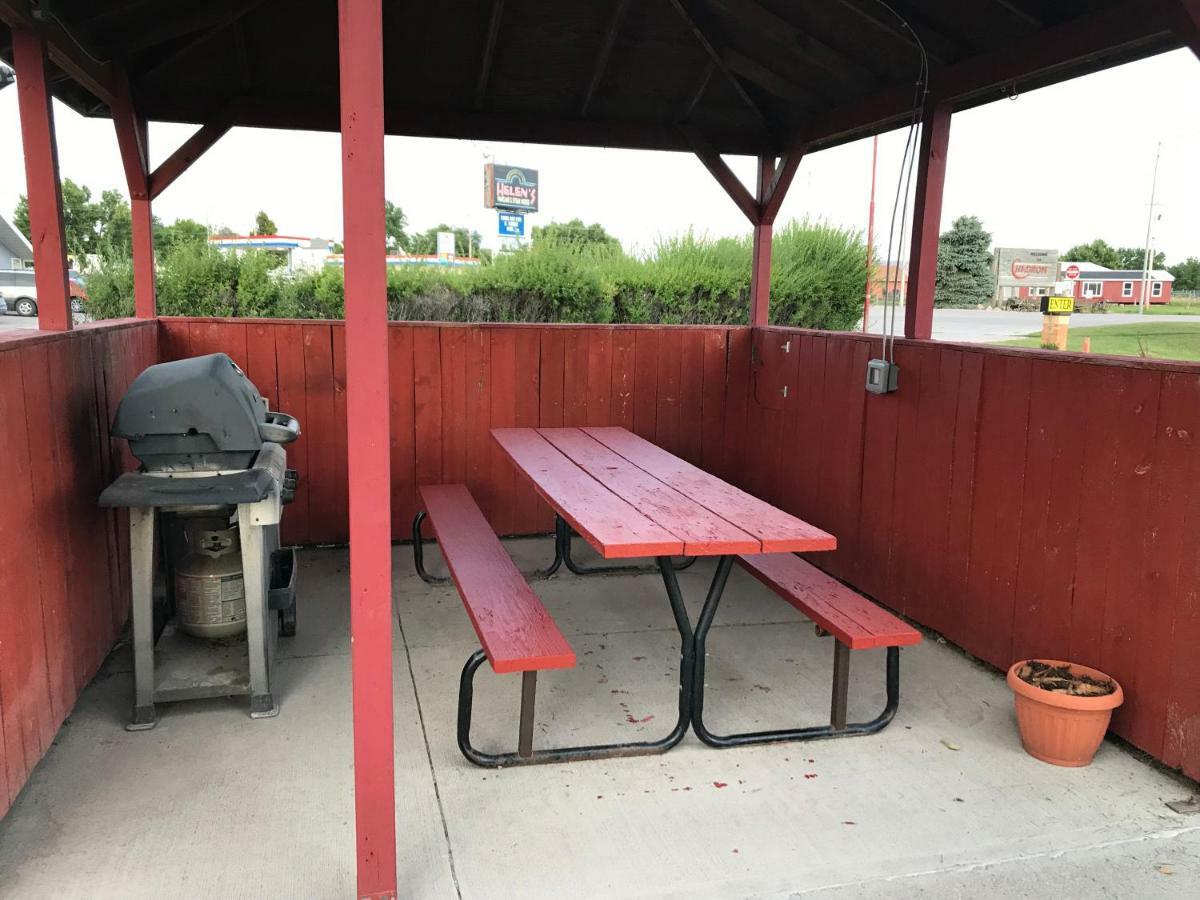 Grand Motel Chadron